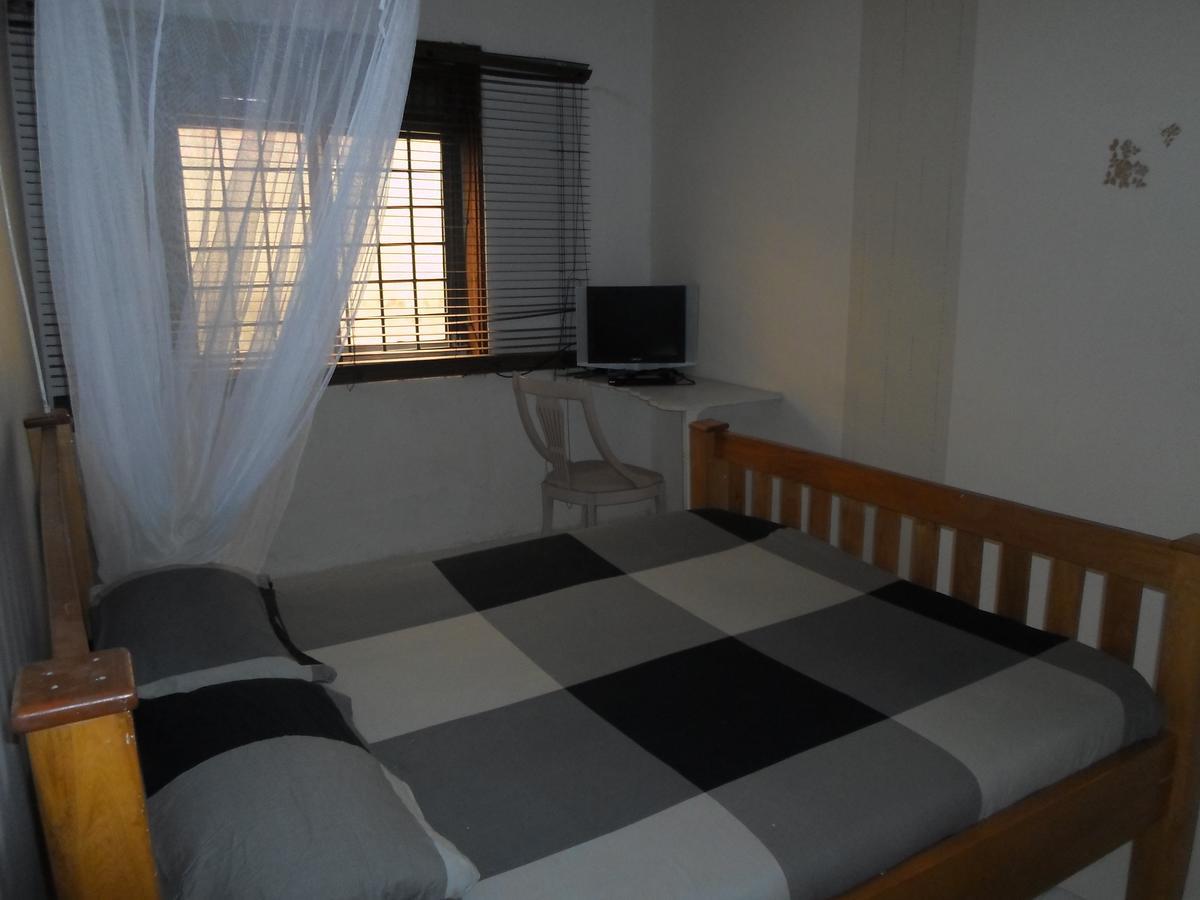 Motel Egg Botanical View Entebbe Exterior foto